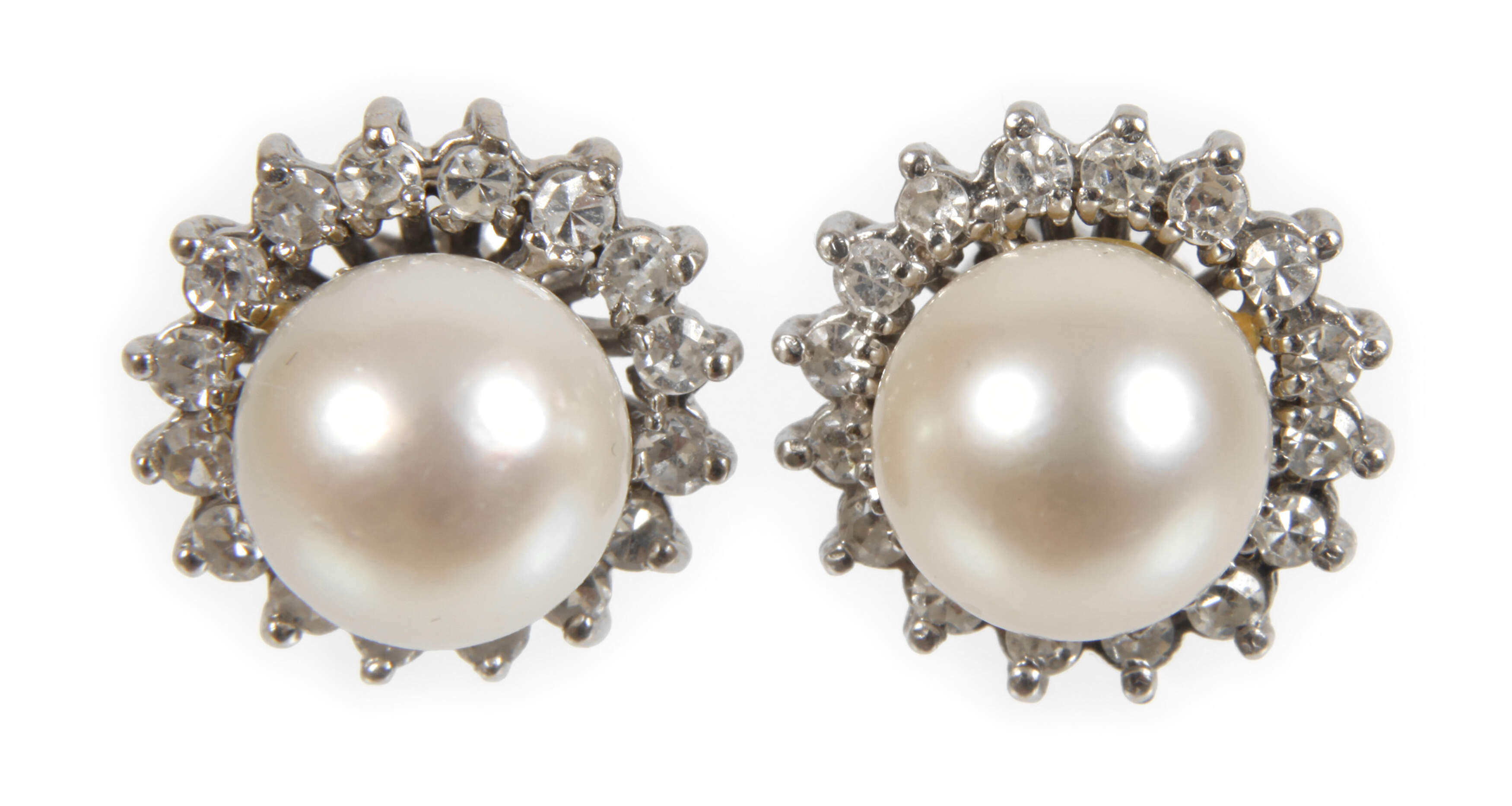 Paar Ohrringe mit Perlen und Diamanten