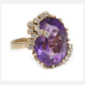 Damenring mit Amethyst und Brillanten