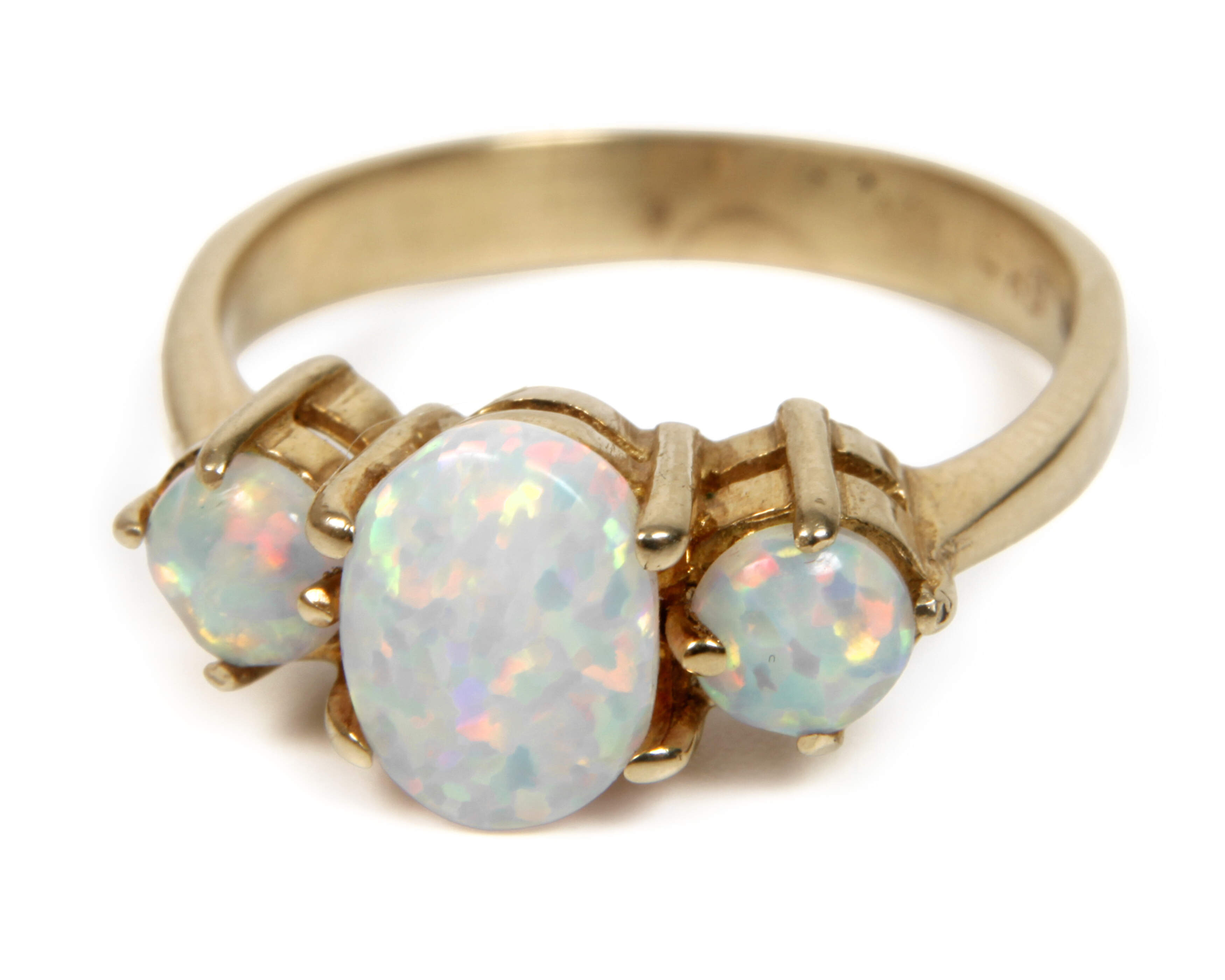 Damenring mit Opalen