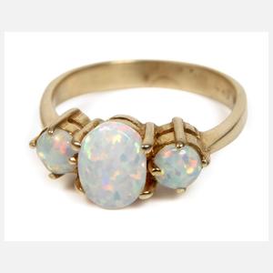 Damenring mit Opalen