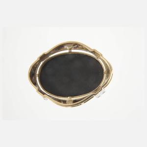 Anhänger mit Achatkamee und Brillanten