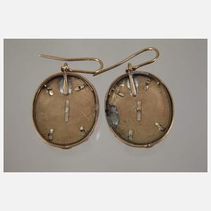 Paar Ohrhänger mit Granaten und Perlen