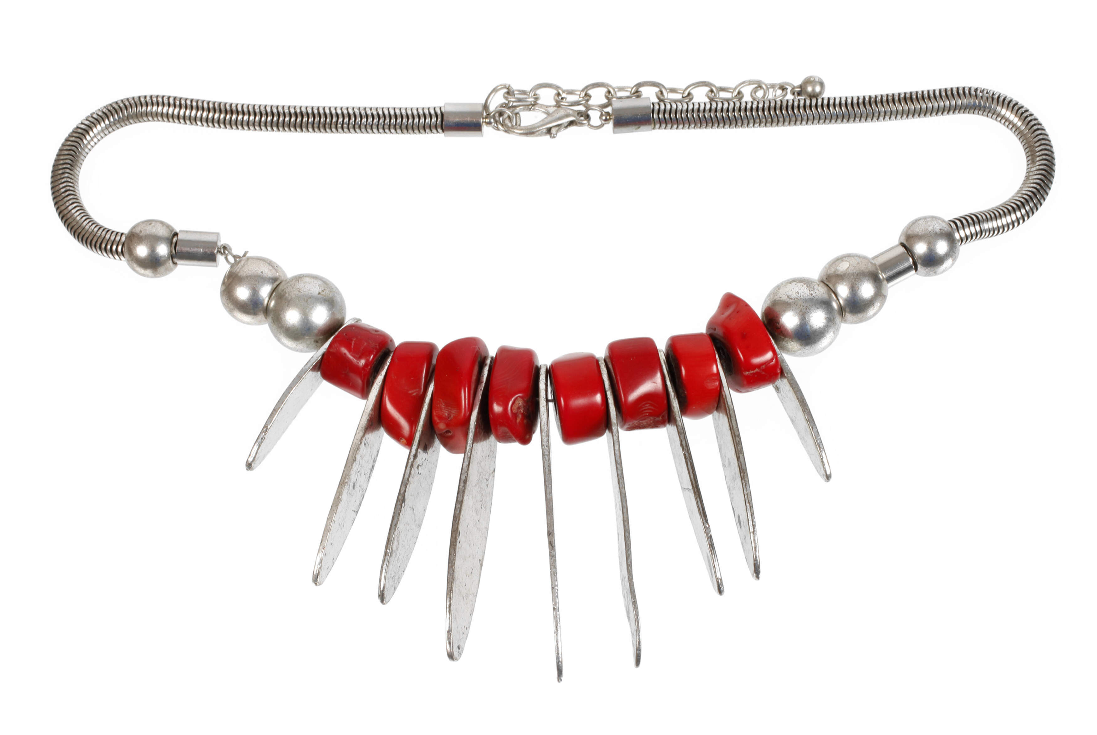 Prächtiges Designcollier mit Koralle