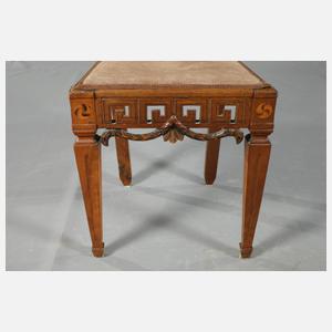 Satz von vier klassizistischen Stühlen