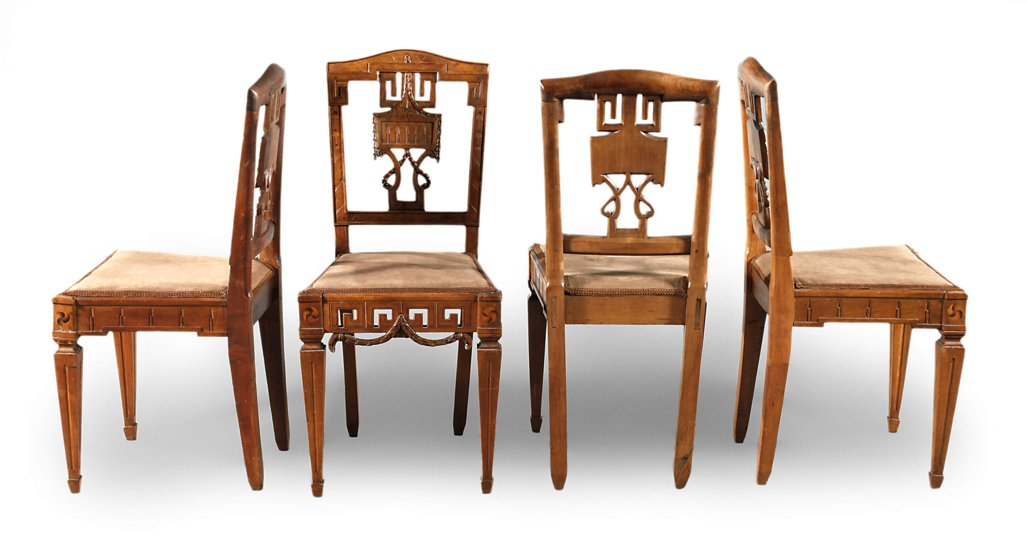 Satz von vier klassizistischen Stühlen