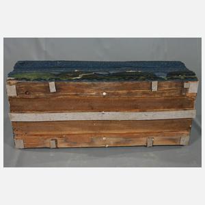 Außergewöhnliche Runddeckeltruhe