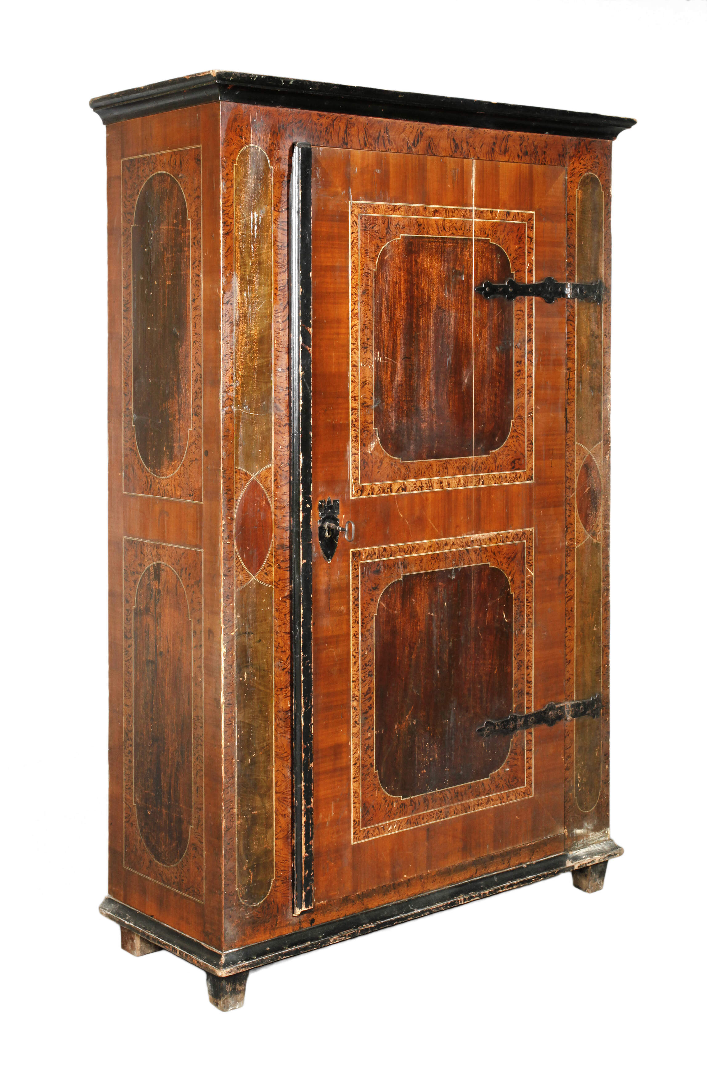 Kleiner Bauernschrank