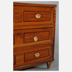 Klassizistische Kommode