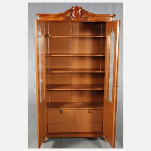 Jagdlicher Vitrinenschrank