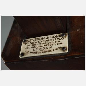 Viktorianischer Lesetisch