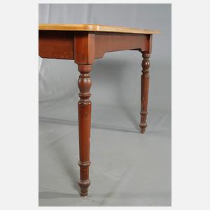 Großer Kneipentisch