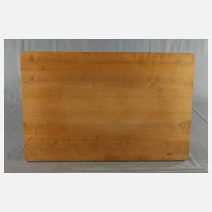 Großer Kneipentisch