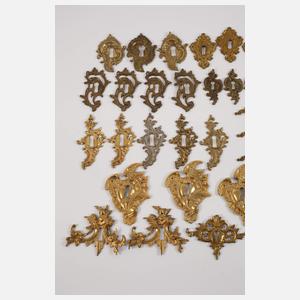 Großes Konvolut Kommodenbeschläge