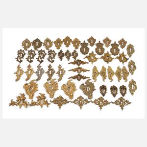 Großes Konvolut Kommodenbeschläge