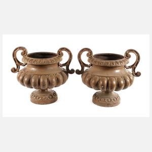 Paar Gartenamphoren Eisenguss