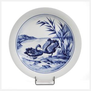 Meissen Wandteller "Schwarze Schwäne"