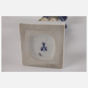 Meissen "Knabe mit Katze im Arm"