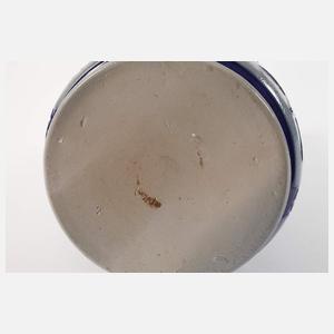 Zwei Westerwälder Steinzeugkrüge