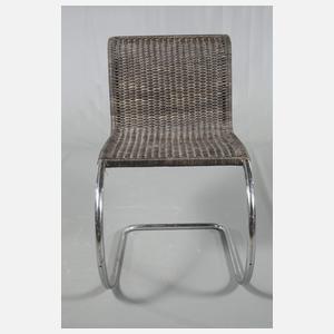 Zwei Stahlrohrsessel