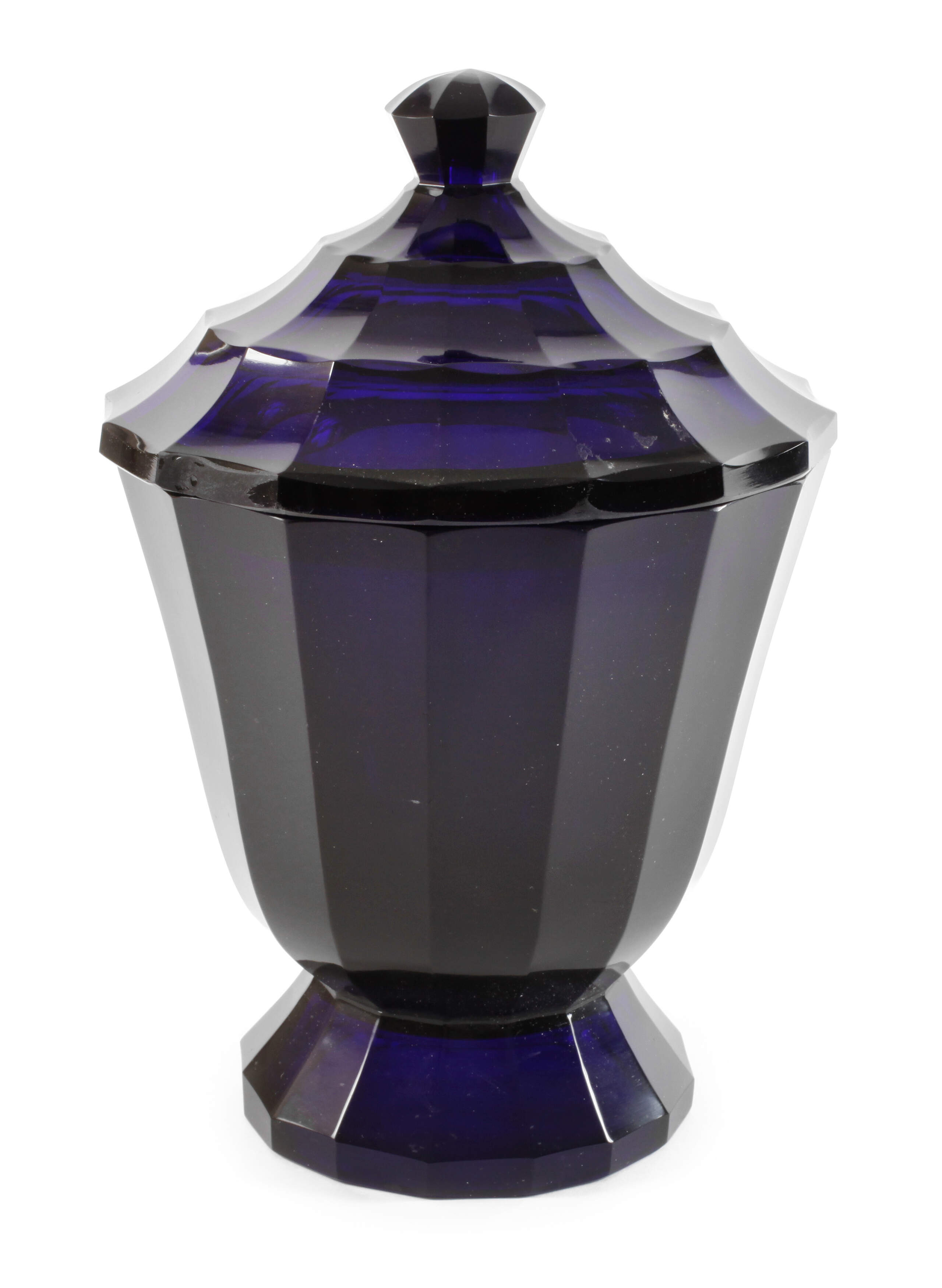 Moser Karlsbad Deckelpokal