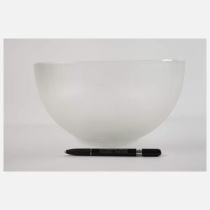 Schale mit feinem Schliffdekor