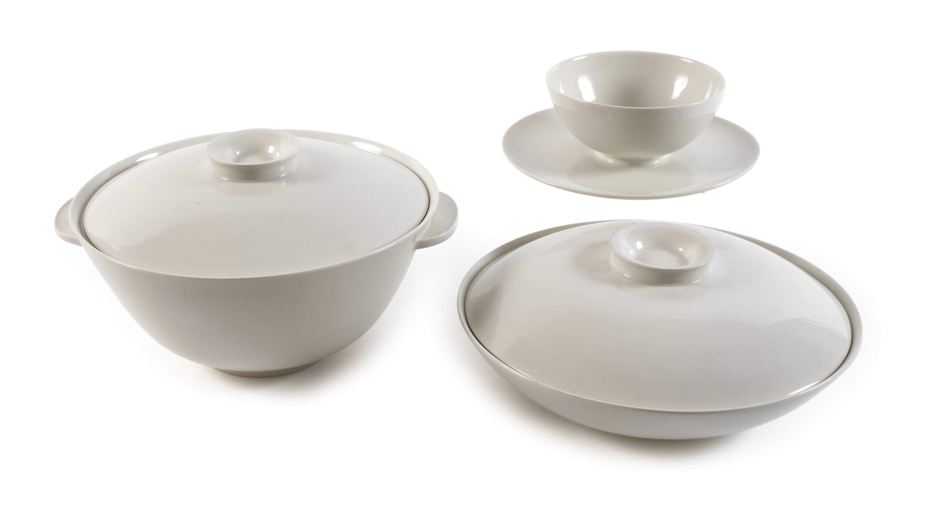 KPM Berlin drei Teile aus dem Service "Urbino"