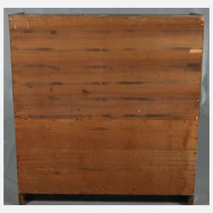 Bruno Paul, Vitrinenschrank