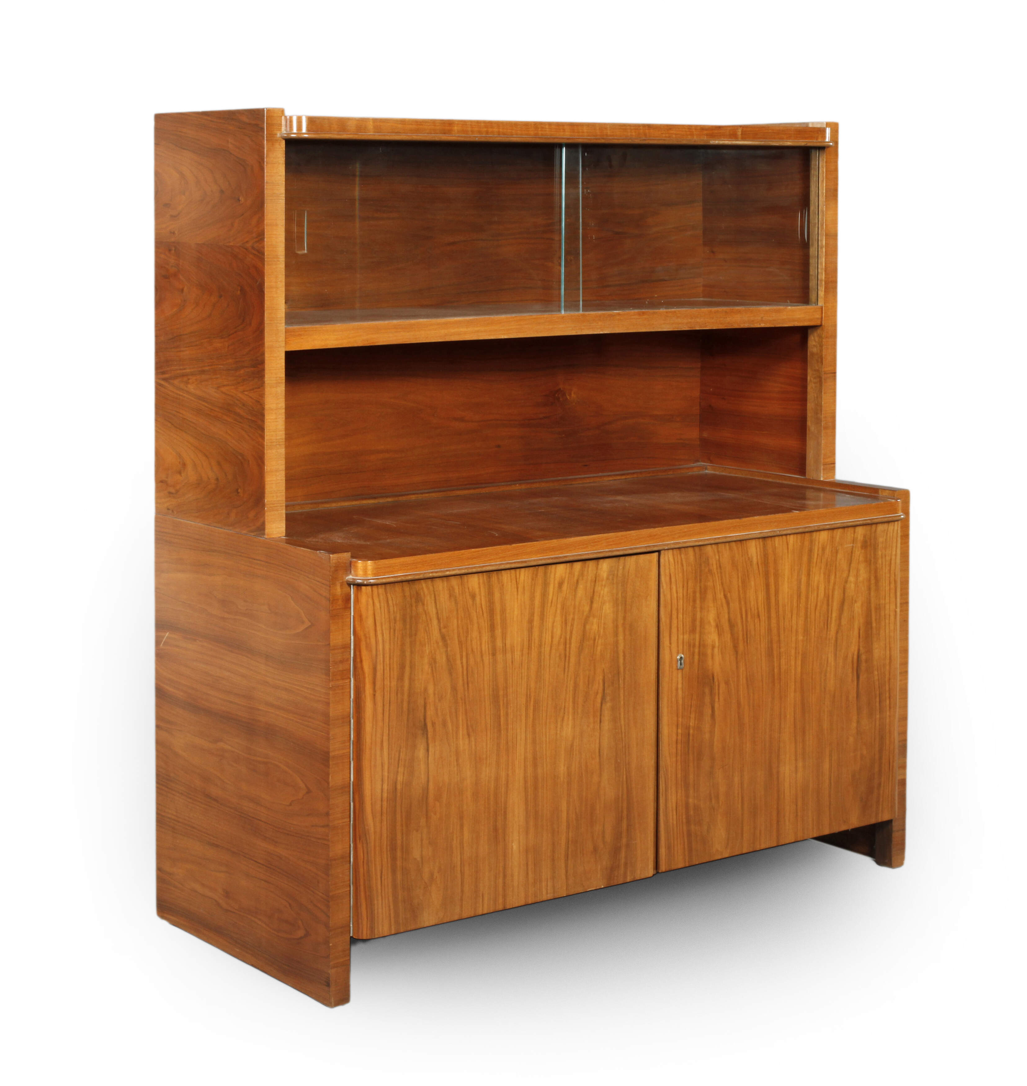 Bruno Paul, Vitrinenschrank