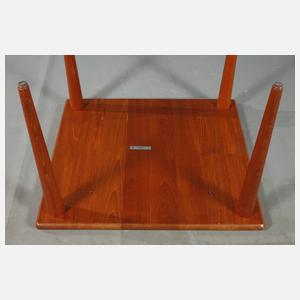 Quadratischer Beistelltisch