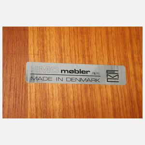 Quadratischer Beistelltisch