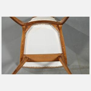 Sechs elegante Esszimmerstühle