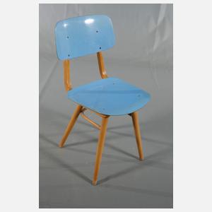 Küchentisch und vier Stühle