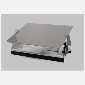 Charlotte Perriand, Wandleuchte CP1