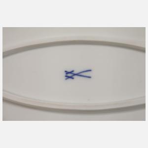 Meissen Speise- und Kaffeeservice "Korallenrand"