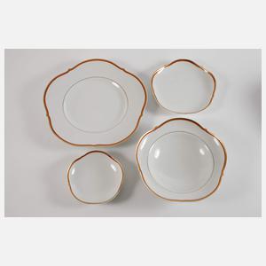 Meissen Speise- und Kaffeeservice "Korallenrand"