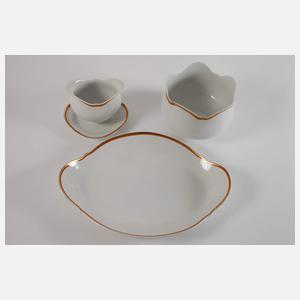 Meissen Speise- und Kaffeeservice "Korallenrand"