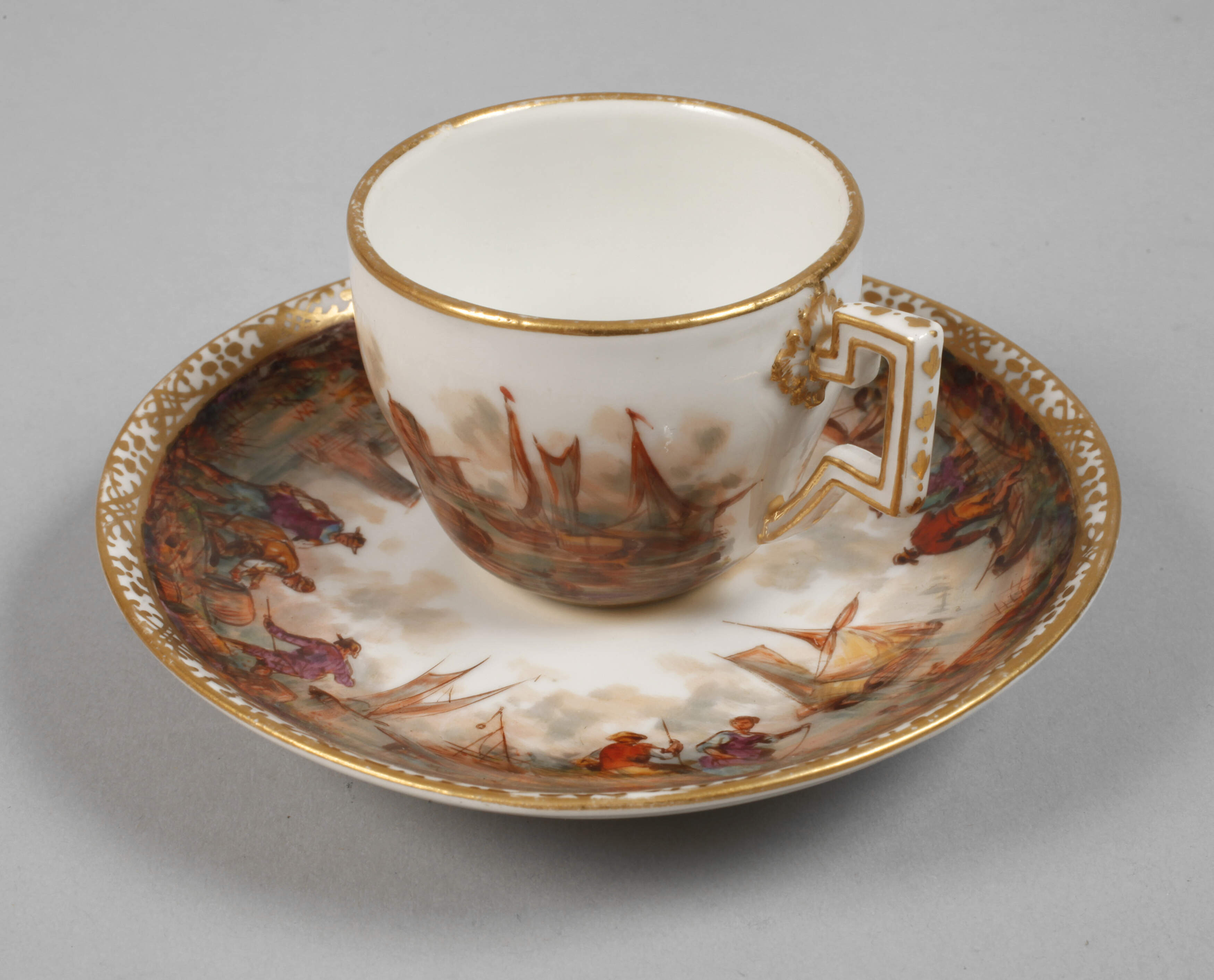 Prunkvolle Mokkatasse Fischerszene