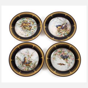 Vier Zierteller Vogelmotiv