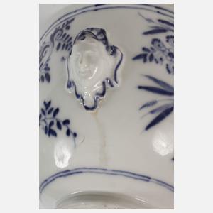 Meissen frühe Maskaron-Terrine "Zwiebelmuster"