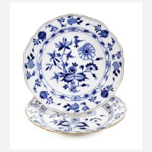 Meissen zwei Kuchenteller "Zwiebelmuster/Gold"
