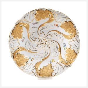 Meissen Prunkschale Streublümchendekor