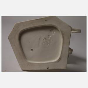 Nymphenburg "Herr mit Mantel"