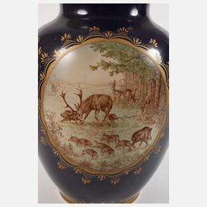 Paar große Prunkvasen Wildmalerei