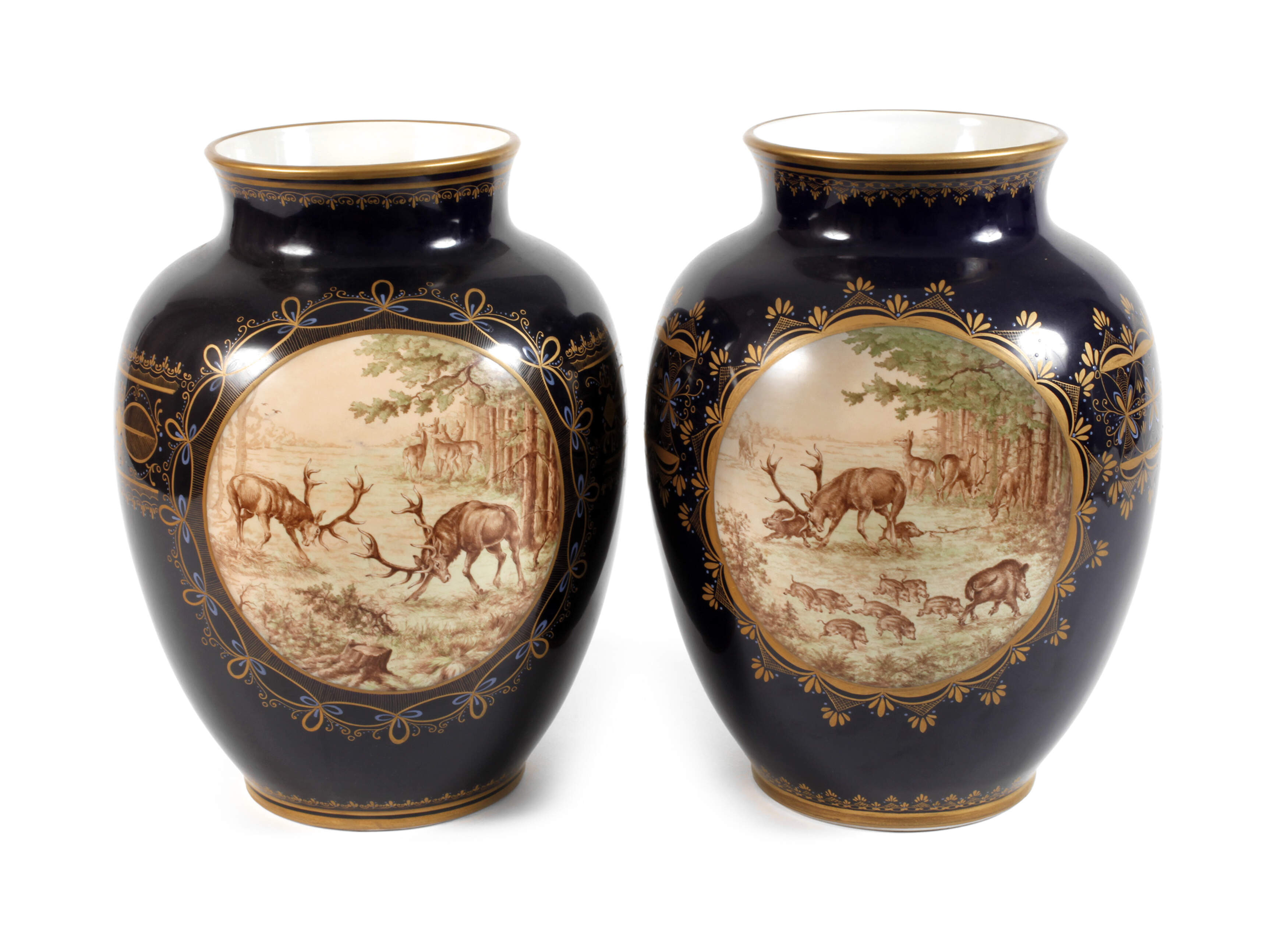 Paar große Prunkvasen Wildmalerei