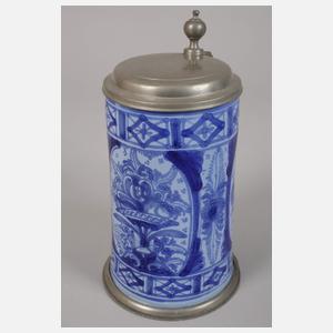 Vier Fayencewalzenkrüge