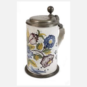 Oettingen-Schrattenhofener Fayencewalzenkrug