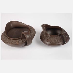 Vier Serviceteile im Wedgwood-Stil