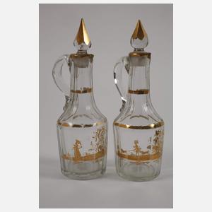 Zwei barocke Karaffen mit vier Gläsern