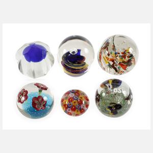 Sammlung sechs Paperweights