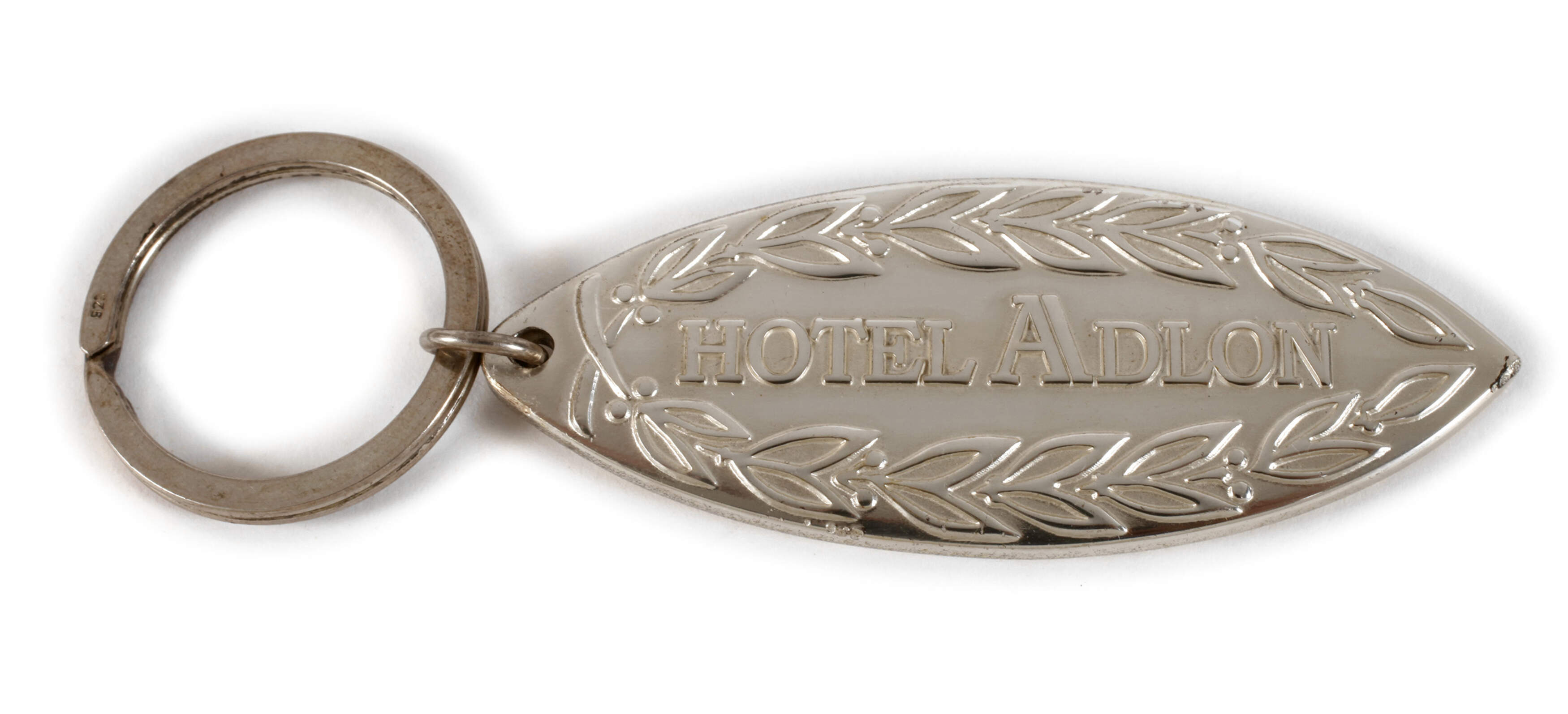Silberner Zimmerschlüssel Hotel Adlon